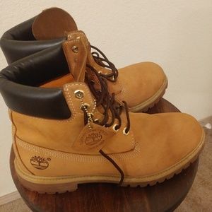Size 10.5 - water proof 6 inch Timberland Boots